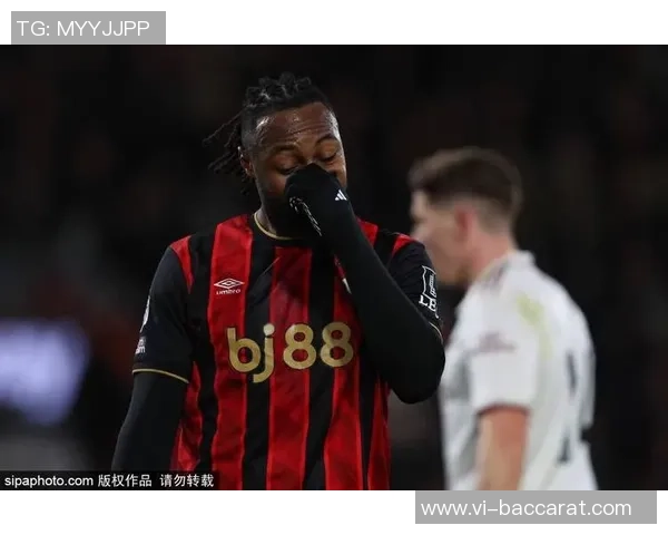 英媒称拉齐奥门将曼达斯或冬窗转会费用在1000万至1200万镑之间