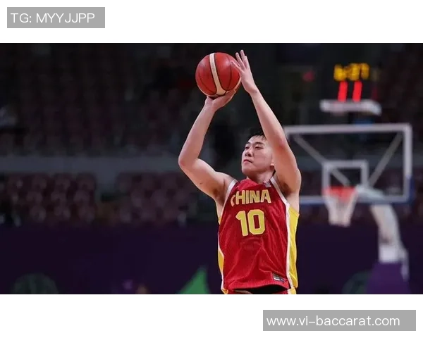 王俊杰上半场表现出色砍下11分三分球命中率高达60