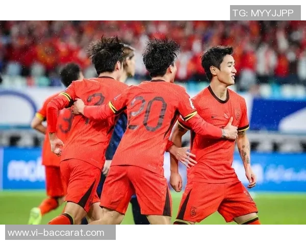 韦世豪传球精准德尔加多突破被封堵错失良机